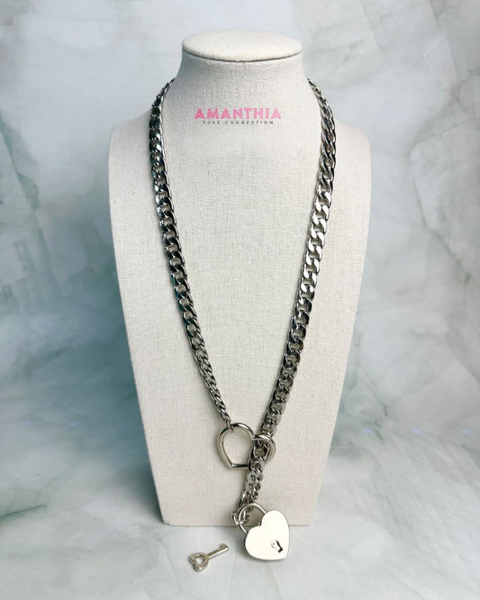 AMANTHIA™ | Love Lock Chain